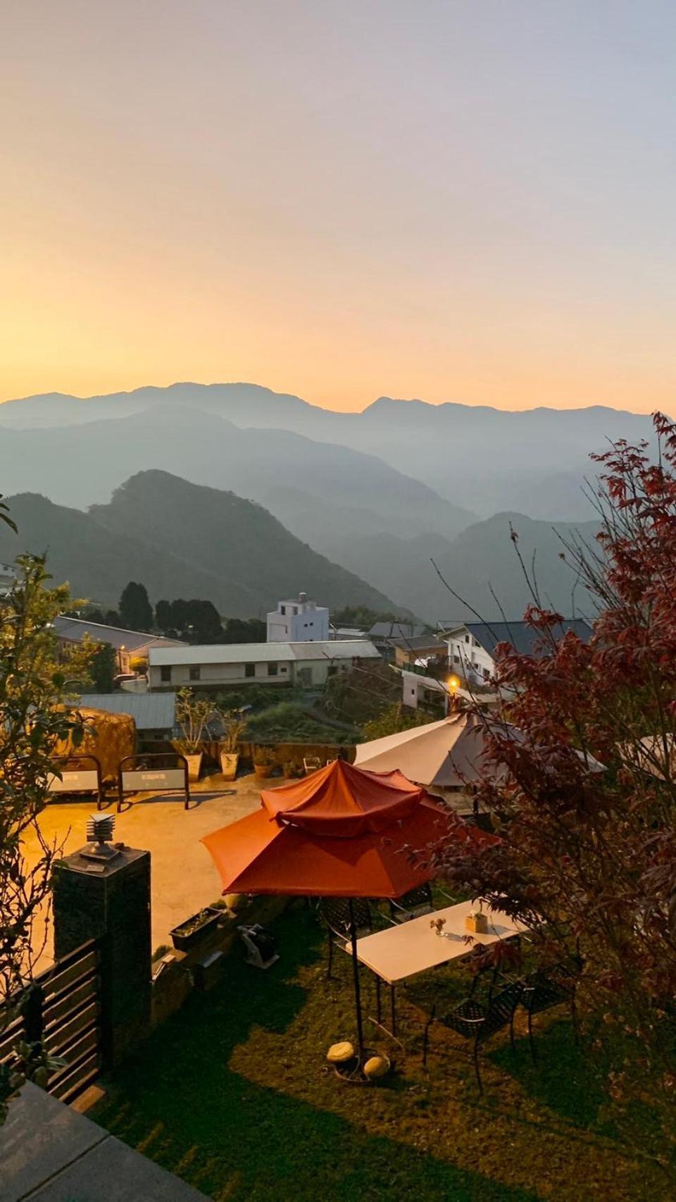 Chuxu Homestay Fanlu エクステリア 写真